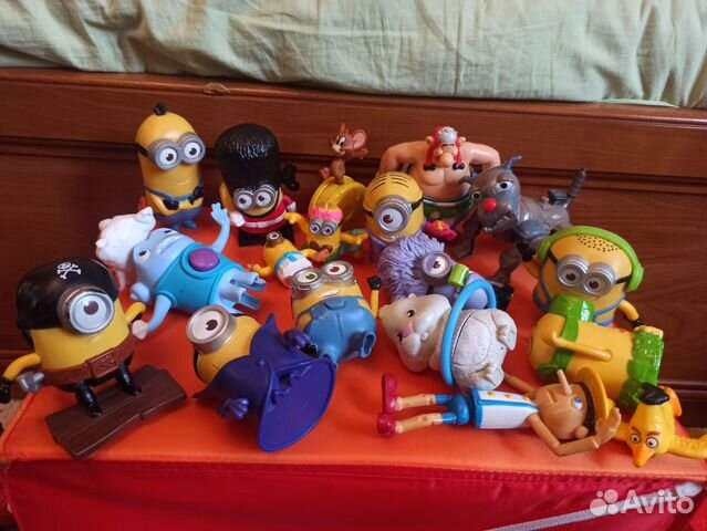 Игрушки из макдональдса купить в Москве с доставкой | Хобби и отдых | Авито
