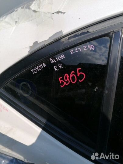 Форточка двери задняя правая Toyota Allion ZZT240