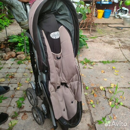Прогулочная коляска трость peg perego pliko p3