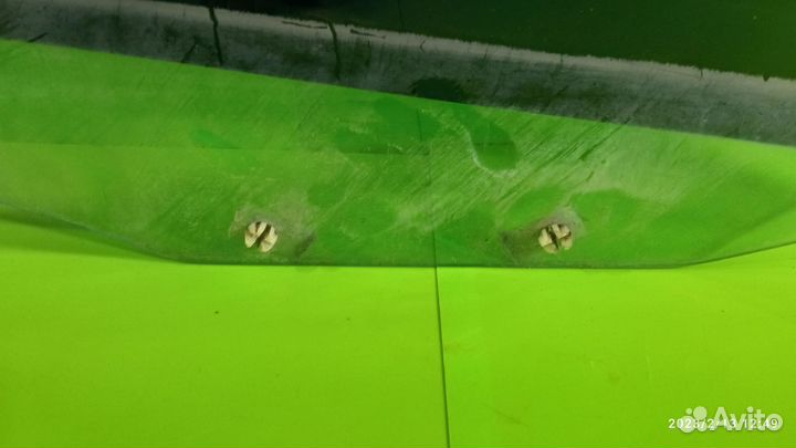 Стекло двери задней левой для Mitsubishi Carisma