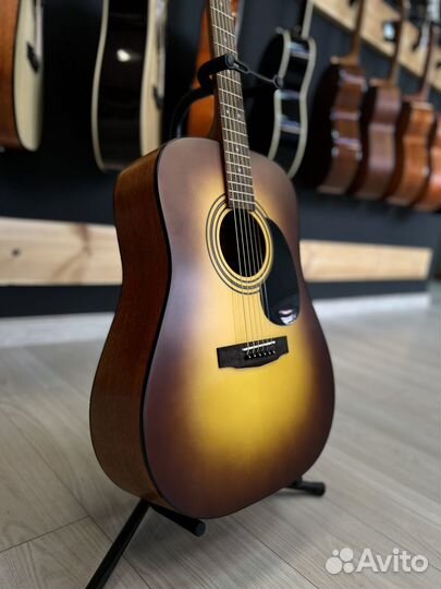 Акустическая гитара Cort AD810