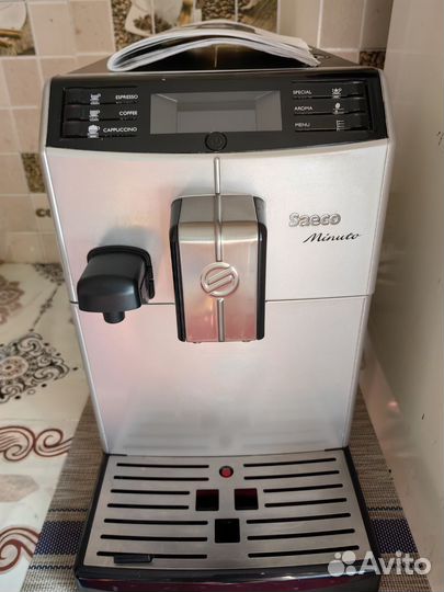 Кофемашина Saeco Minuto HD8763/19