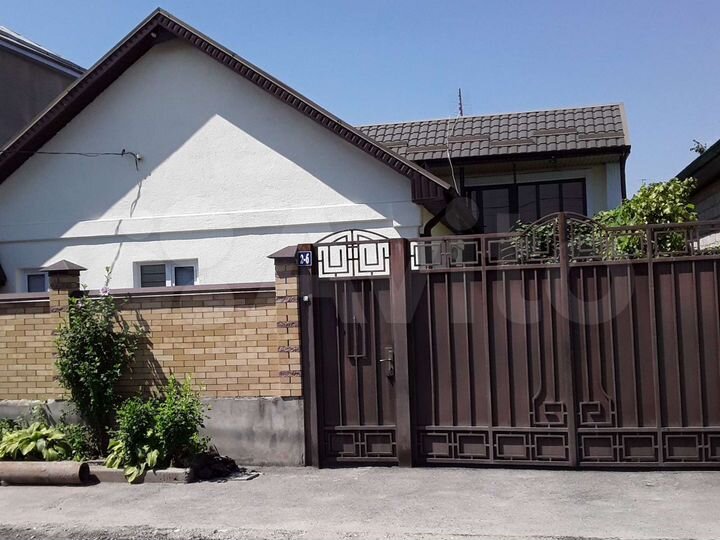 Дом 120 м² на участке 5 сот.