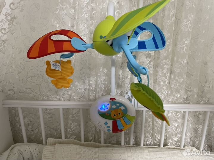 Мобиль на кроватку tiny love