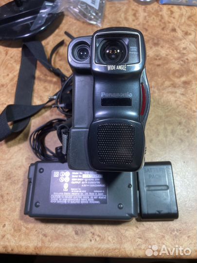 Видеокамера panasonic NV-CS1