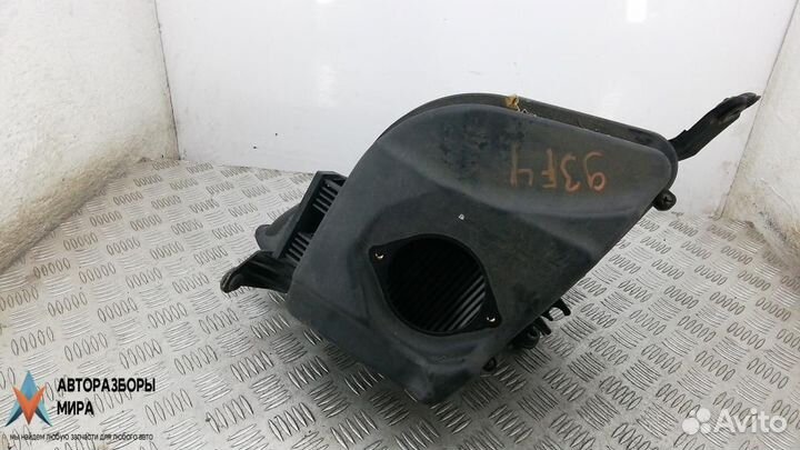 Корпус воздушного фильтра Cadillac STS рест. 2008