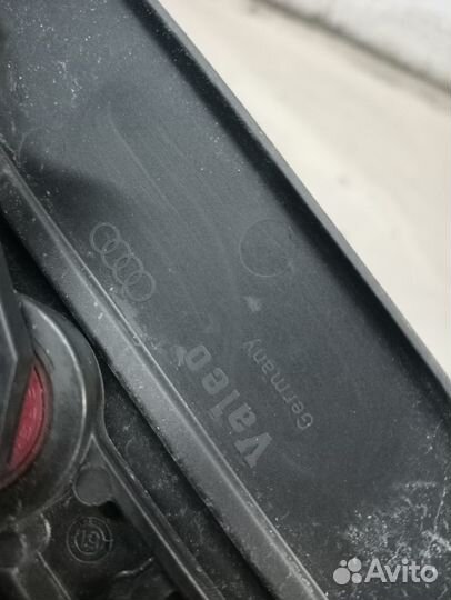 Поводок стеклоочистителя Ауди Q7 3.6