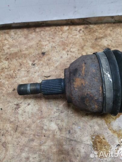 Привод правый Ford Kuga 1 SUV 2.0 TD txda 2012