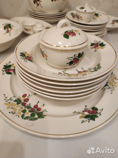 Столовый сервиз малина зик 1971г