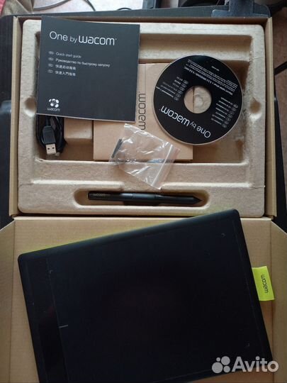 Графический планшет Wacom One Medium 2540 lpi