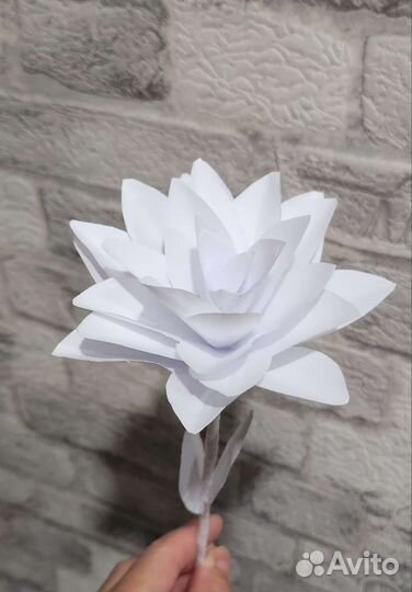 Поделка белый цветок