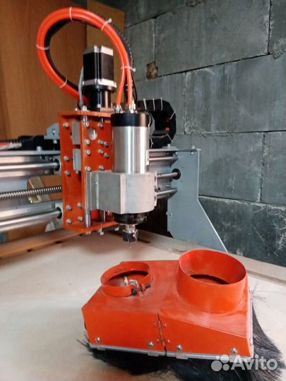 Продам Фрезерно-гравировальный станок.чпу