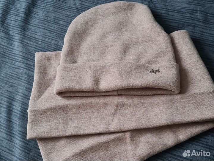 Комплект шапка и шарф женский