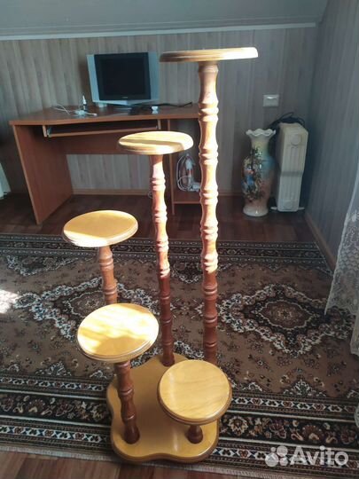 Подставка для цветов напольная деревянная