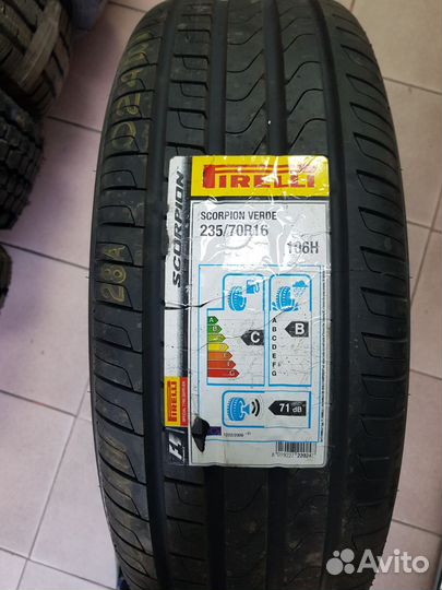 Pirelli Scorpion Verde 235/70 R16 106H