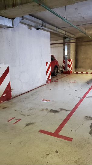 Машиноместо, 25 м²