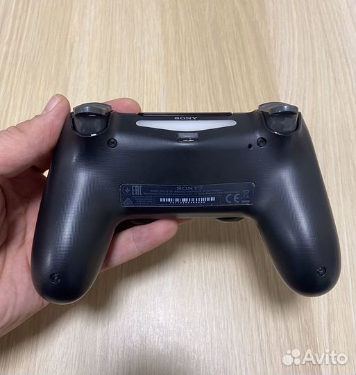 Джойстик PS4 оригинал