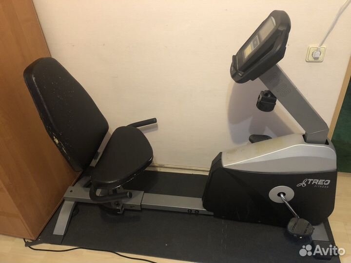 Велотренажер горизонтальный