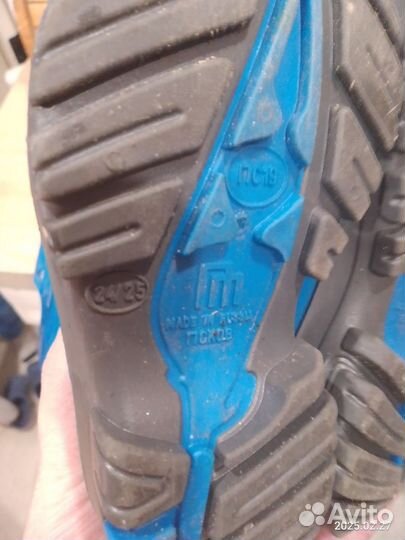 Резиновые сапоги 24 25