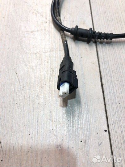 Провод датчика абс передний правый Mercedes