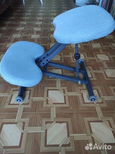 Коленный стул (ортопедический)