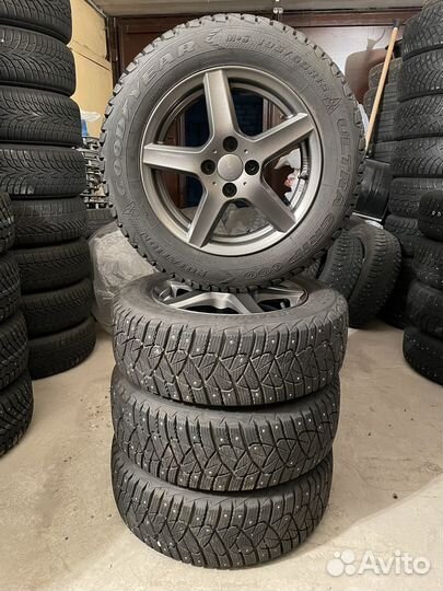 Зимняя резина на литых дисках