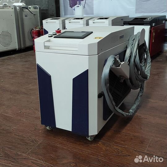 Лазерный аппарат для чистки металла