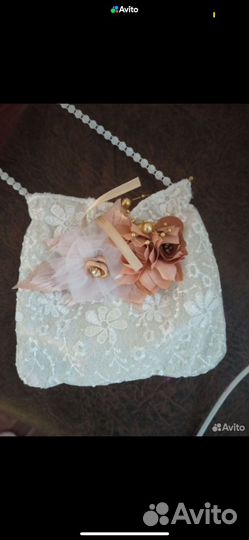 Платье для девочки нарядное 122