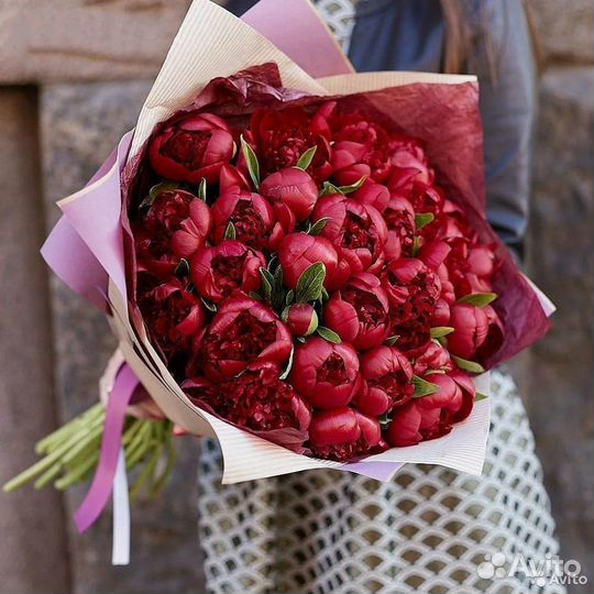 Букет из пионов