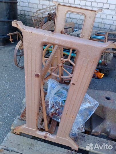 Станина от швейной машины Подольск