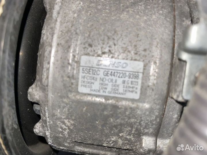 Компрессор кондиционера 1AZ-FSE Toyota Avensis AZT