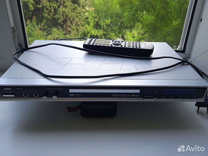 DVD плеер 2шт