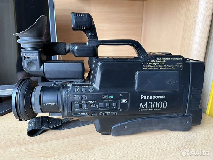 Видеокамера panasonic NV-M3000
