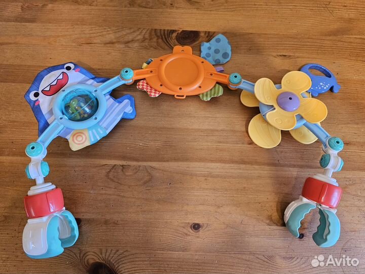 Дуга с игрушками tiny love на коляску/кроватку