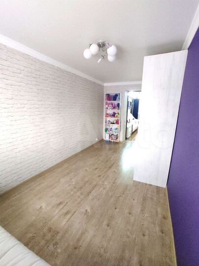 3-к. квартира, 65 м², 2/2 эт.