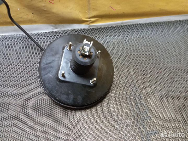 Вакуумный усилитель тормозов toyota corolla ZZE1