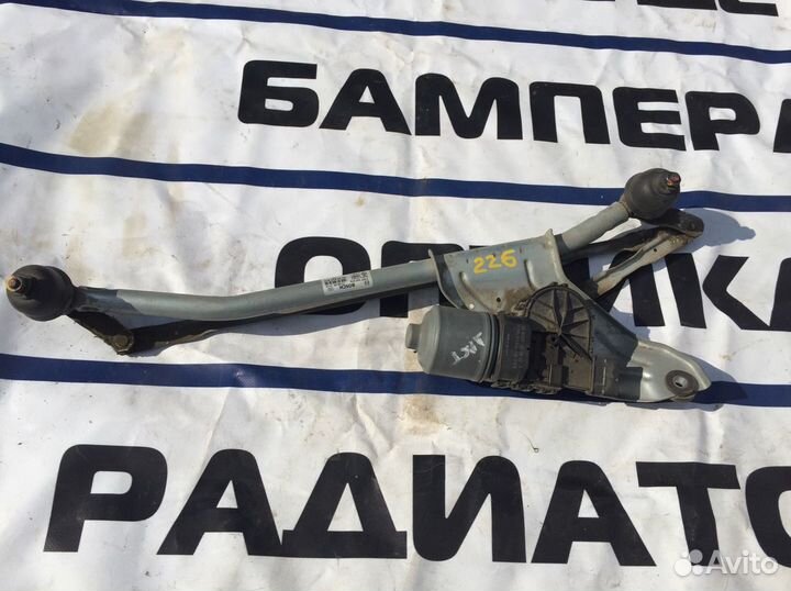 Трапеция дворников Рено Дастер 2012