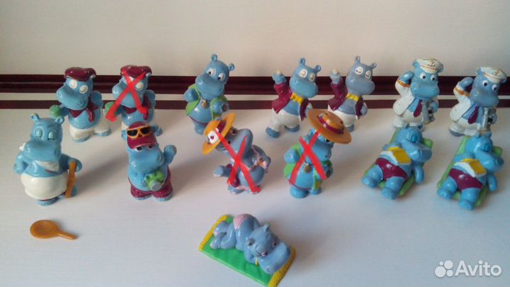 Игрушки из киндер-сюрприза (серии) + вкладыши