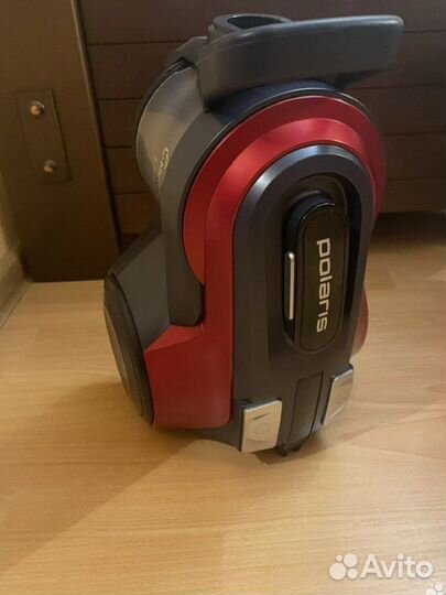 Пылесос Polaris PVC 2003RI