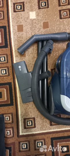 Пылесос LG 2000вт. Доставка