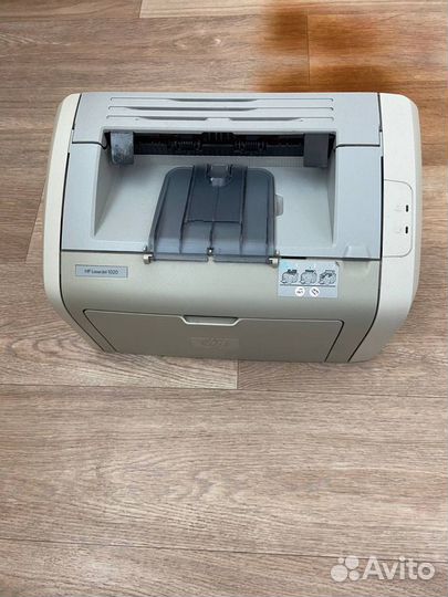 Принтер HP laserjet 1020