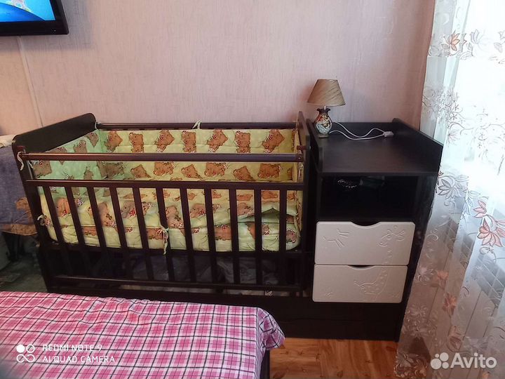 Детская кроватка трансформер с маятником