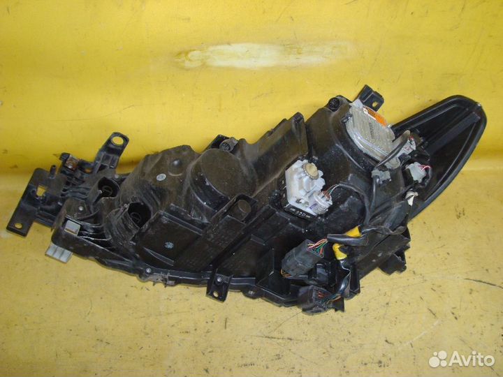 Фара правая Mazda 6 Atenza GJ2FP