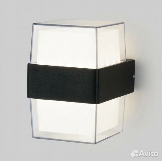 Светильник настенный бра (новый) Led