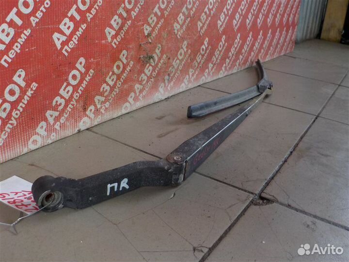Поводок дворника передний правый Geely Mk LG1