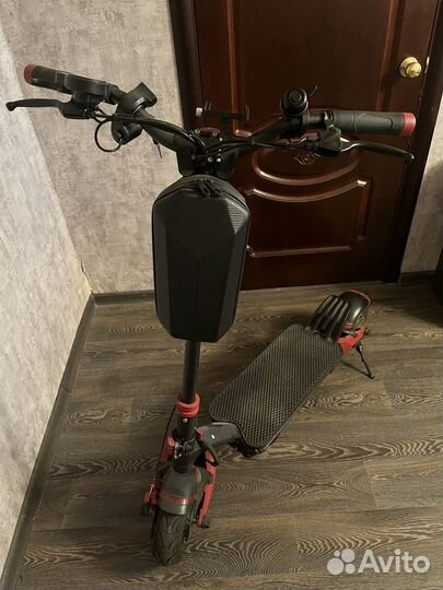 Электросамокат kugoo g1