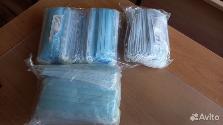 Медицинская маска одноразовая