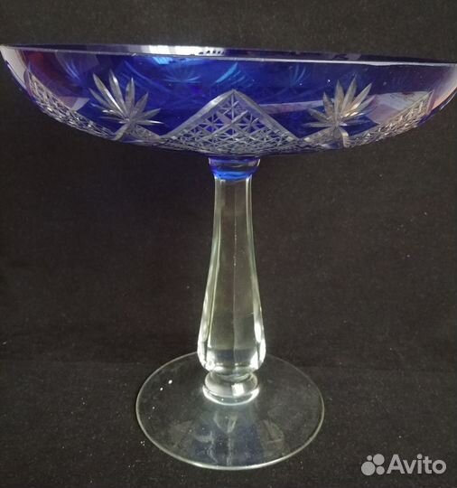 Ваза на ножке алмазная нарезка 50-х годов