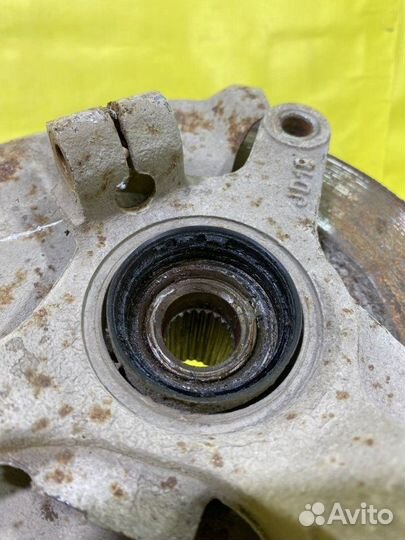 Кулак поворотный правый Daewoo Matiz 2010