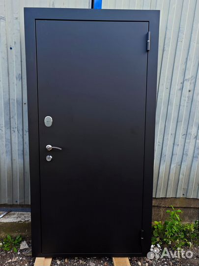 Дверь входная от производителя